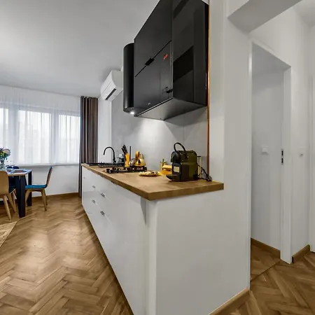 Apartamento - Balcony, Location - By Rentujemy Varsovia